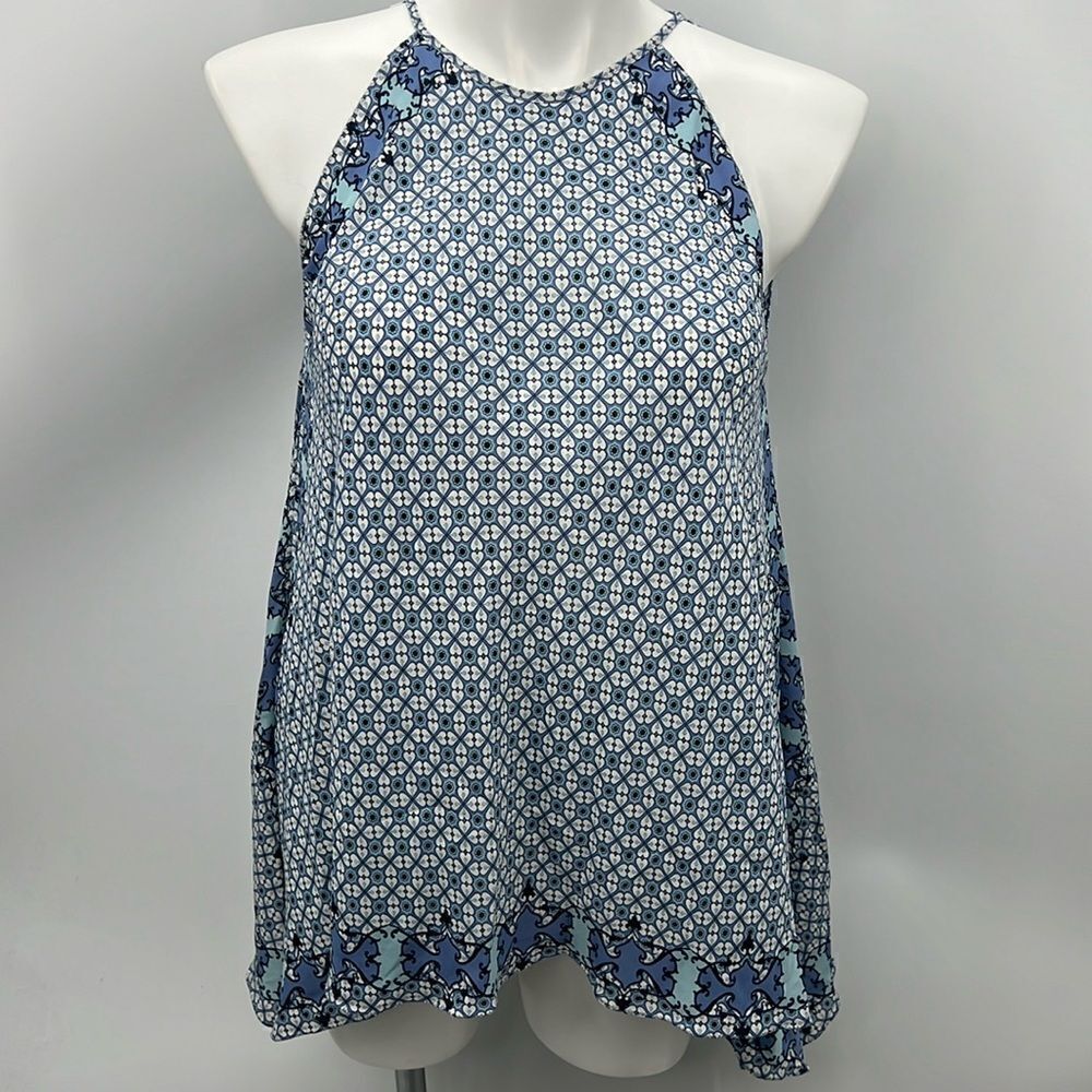 Max Studio large halter handkerchief cut top